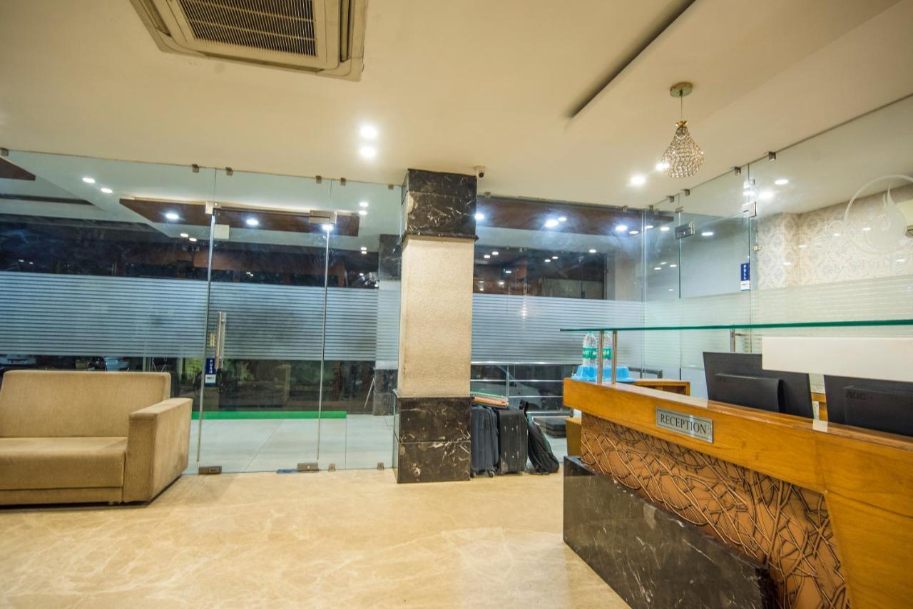 Hotel Signetic Blue Bhopal Exterior photo